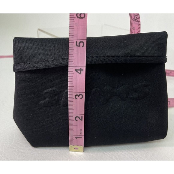 NEW!! SKIMS Small Black Neoprene Fold Over Pouch Bag. Without Tags. - Picture 6 of 7